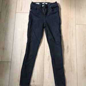 Levi’s Mile High Super Skinny Jean- Black